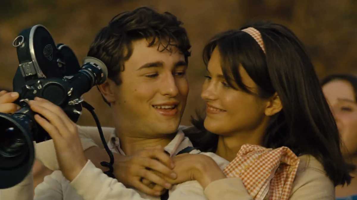 How to watch the 2023 Oscar-nominated Best Picture films 7 Sammy holding a film camera in The Fabelmans