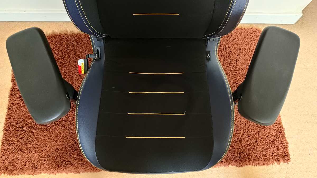 Vertagear PL4800 gaming chair