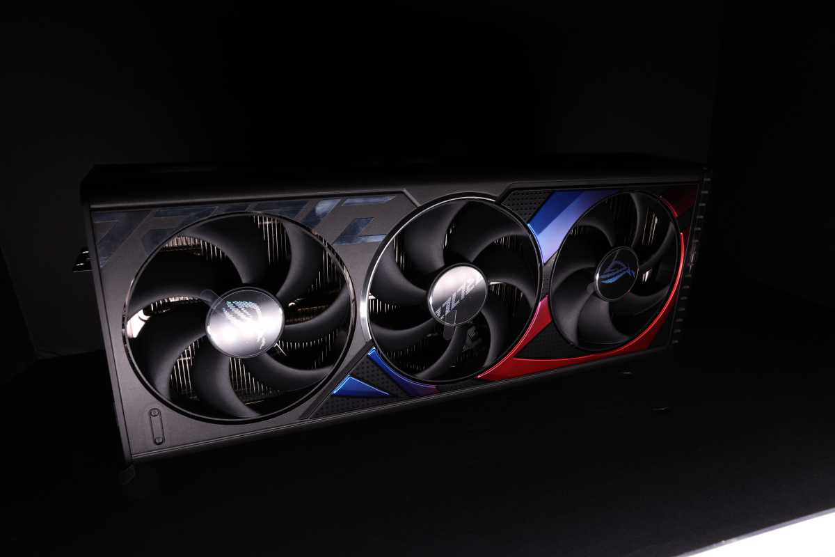 Radeon 7900 XTX and XT review: Faster, hotter, and cheaper than the RTX  4080