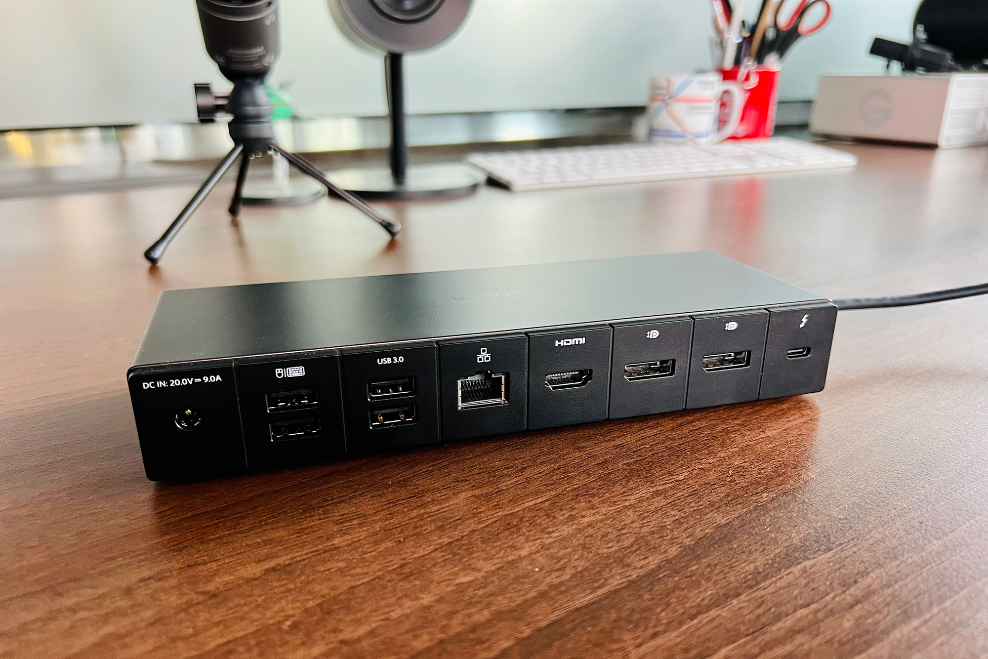 Anker 778 Thunderbolt 4 Docking Station - Best overall Thunderbolt dock, runner-up