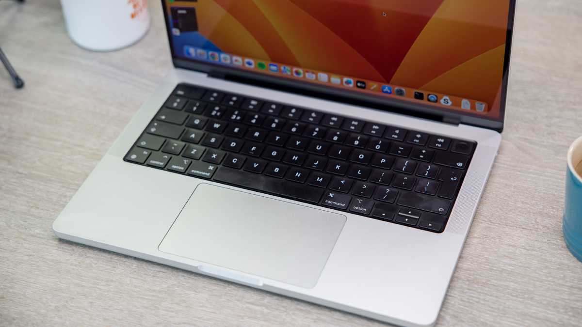 MacBook Pro M2 2023 Trackpad