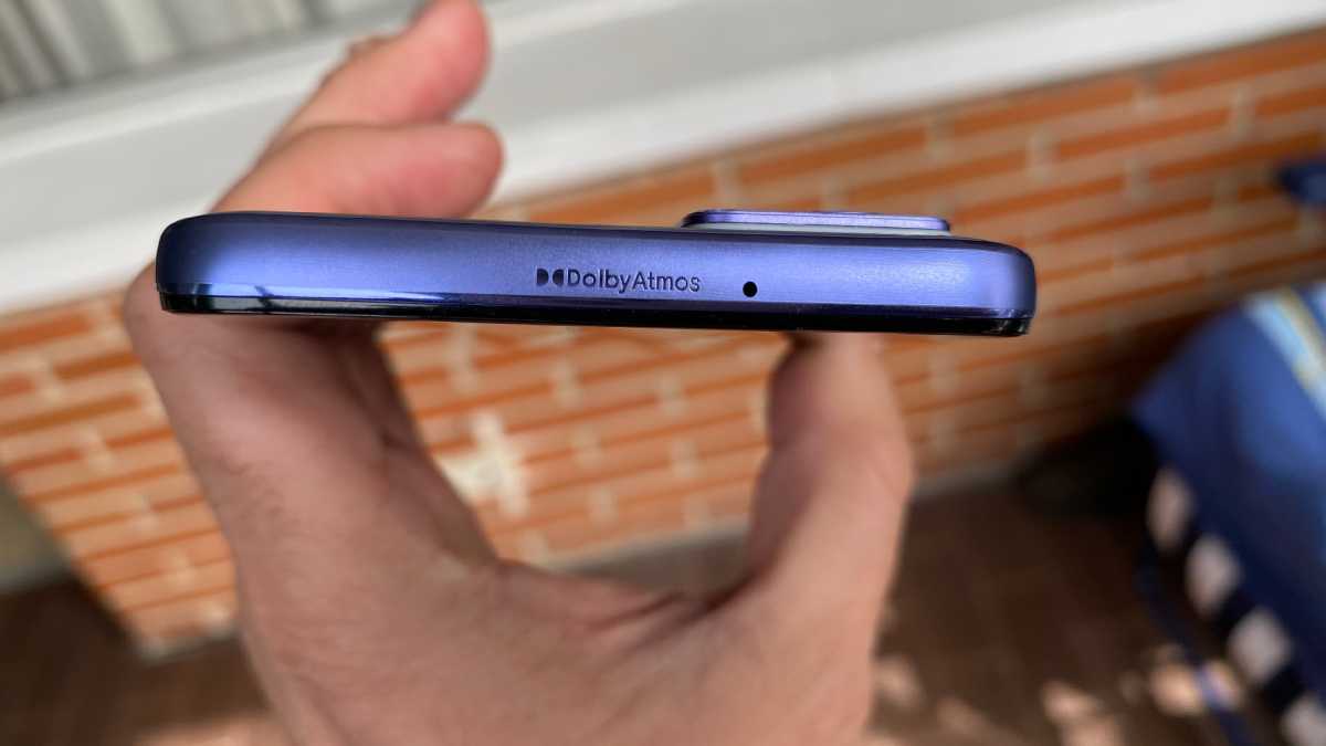 Moto Edge 30 Neo audio