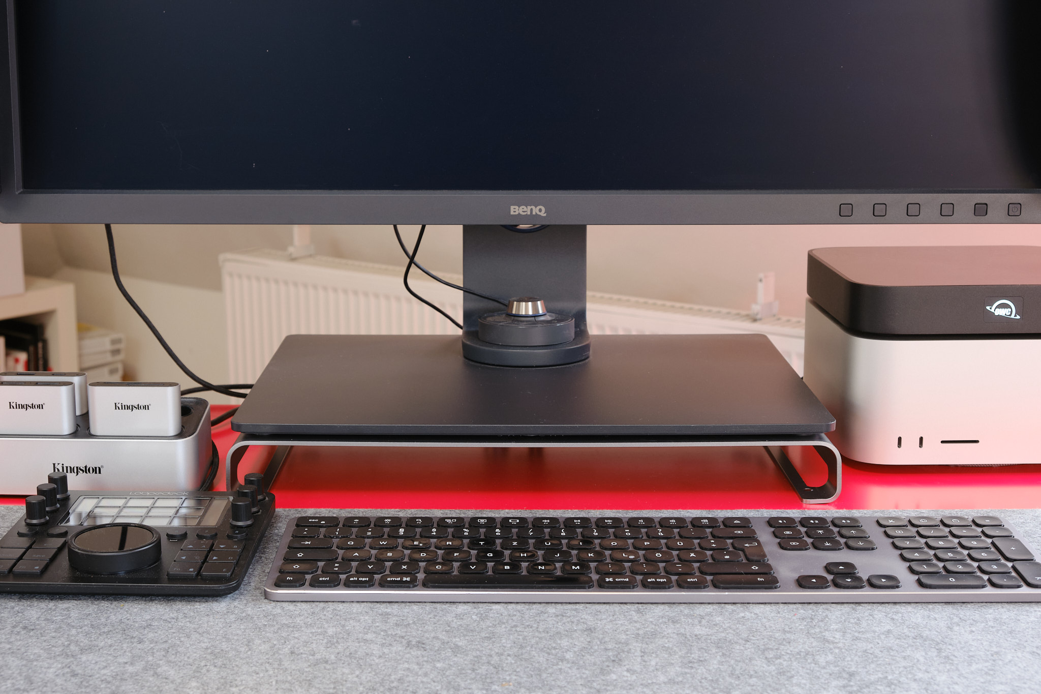 Satechi Universal-Monitorständer aus Aluminium – Monitorerhöhung mit Tiefgarage