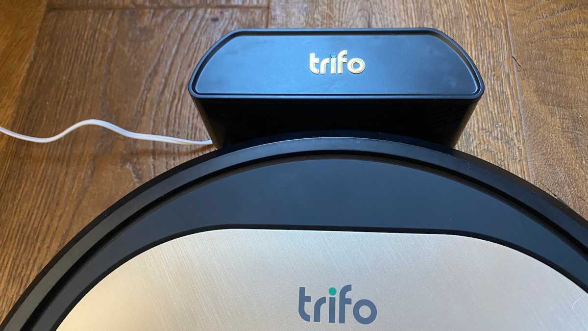 Charging dock for the Trifo