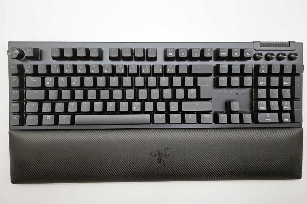 Image: Razer Blackwidow V4 Pro im Test: Ist das die ultimative Gaming-Tastatur?