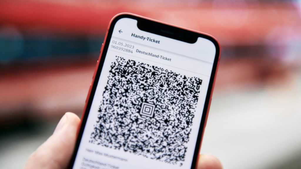 Image: Deutsche Bahn startet Deutschlandticket-Verkauf: Nicht vorschnell kaufen!