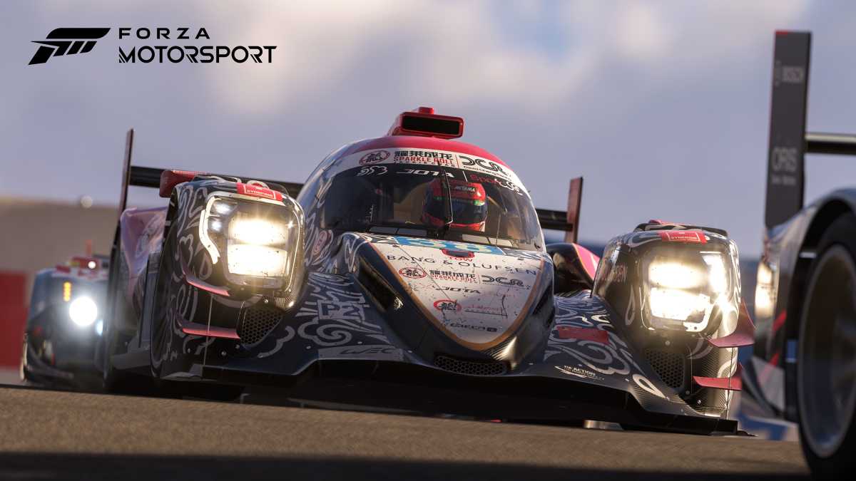 Forza Motorsport 2023 zelebriert den kraftvollem V8-Sound von LeMans-Rennwagen, gerade auch mit dieser Dolby-Atmos-Integration, die uns das Auto wirklich fühlen lassen.