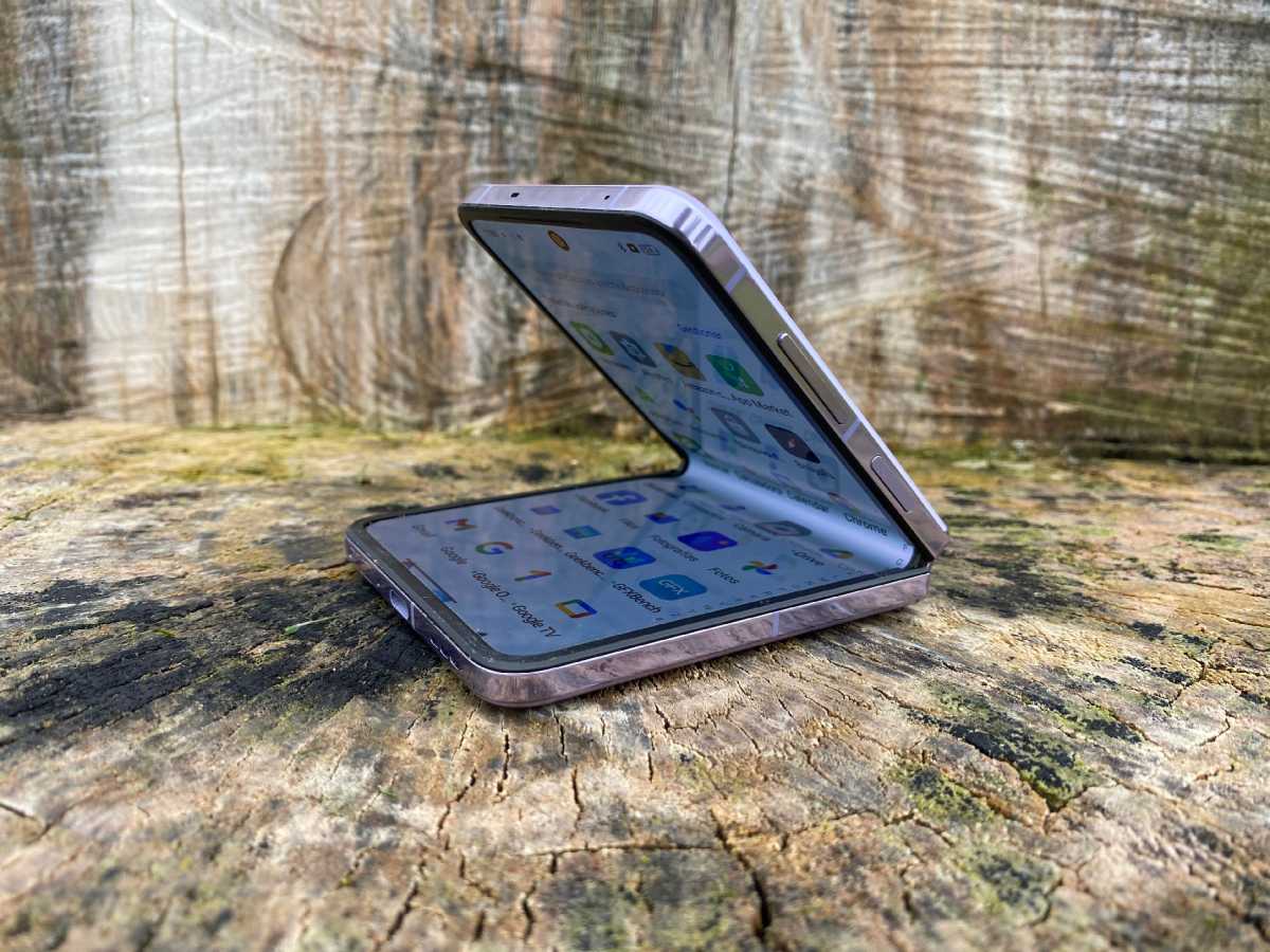 Oppo Find N2 Flip pantalla