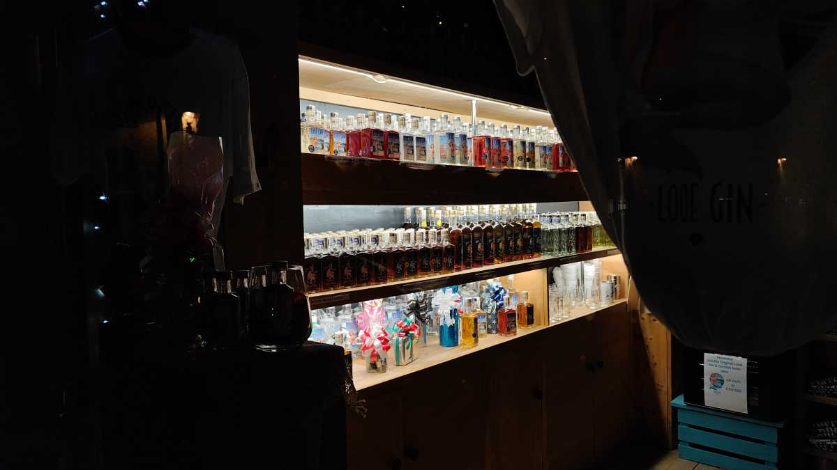 Bottle shelf by Redmagic 8 Pro