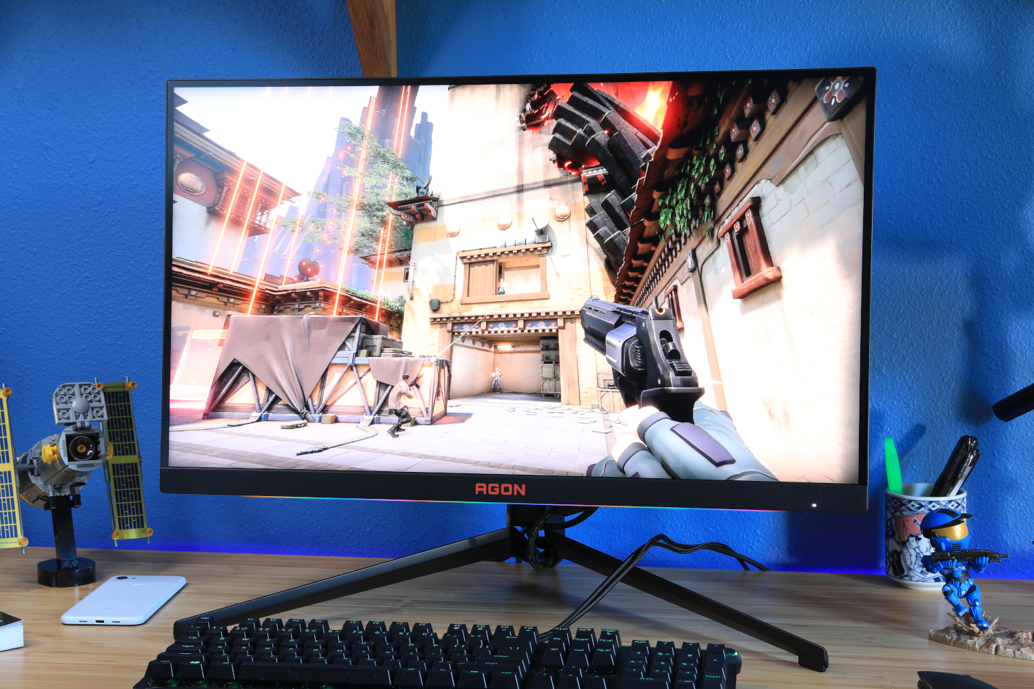 AOC Agon Pro AG274QZM Review: It Packs A Mini-LED HDR Punch For Less ...