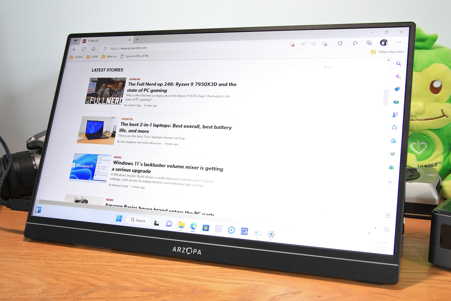 Best portable monitors 2023: Displays that go with you | PCWorld