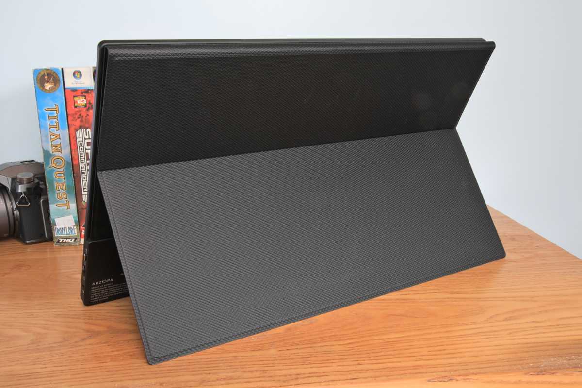 Arzopa A1 Gamut Slim Portable Monitor Review: Give your devices one more  display 