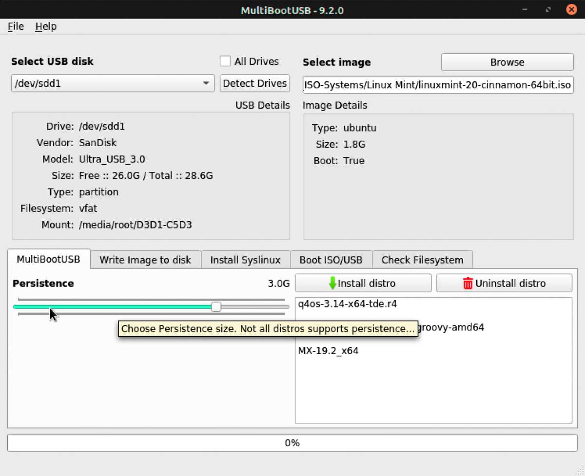 Achten Sie auf den Persistenzregler: Die Option wird bei allen Ubuntu-Desktops angeboten und ist immer zu empfehlen. Für ein paar Anpassungen müssen es aber keine Gigabyte sein.