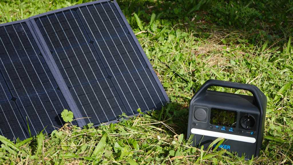 Image: Solarpanel fÃ¼r Camping & Co: Anker 625 (100 W) im Test