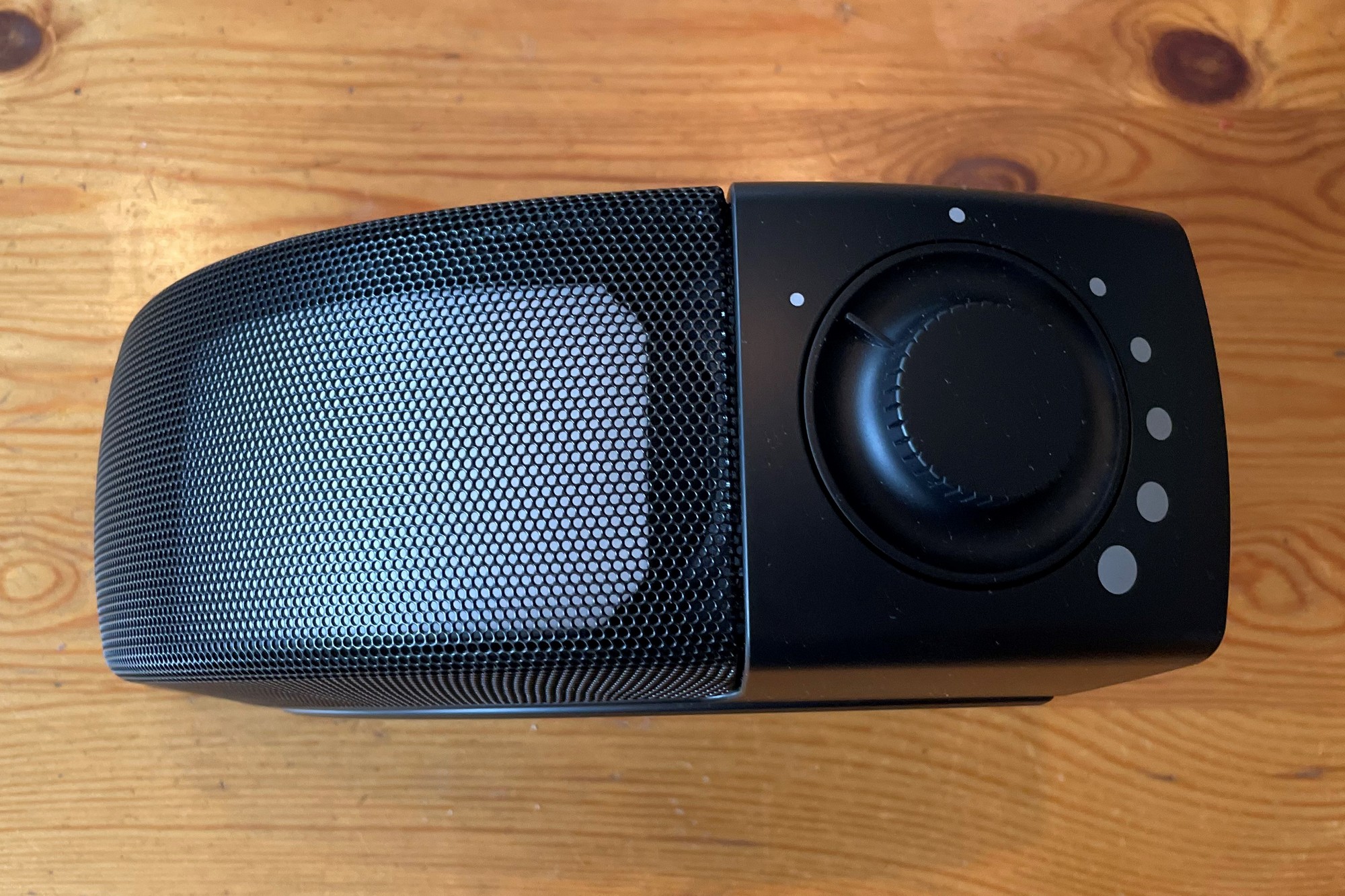 Mirai Speaker review : This TV speaker throws a wicked curve