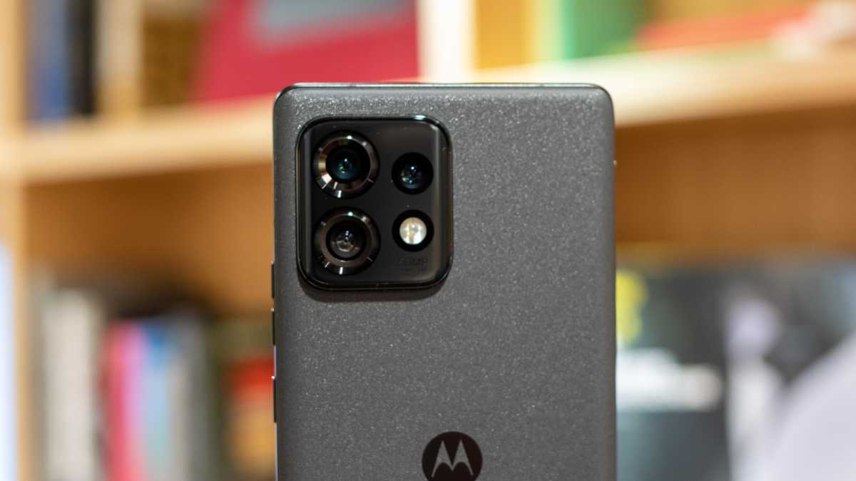 Motorola Edge 40 Pro módulo de cámaras