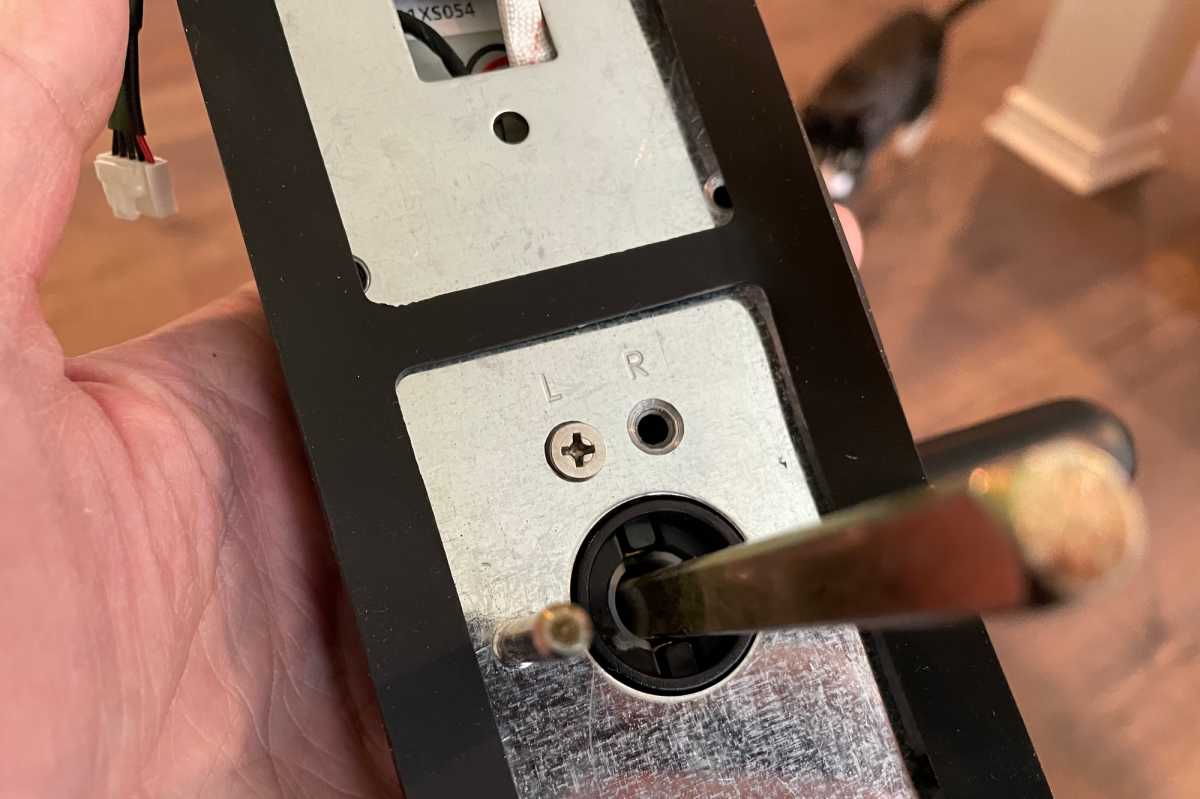 Backside of Proscenic L40 smart lock
