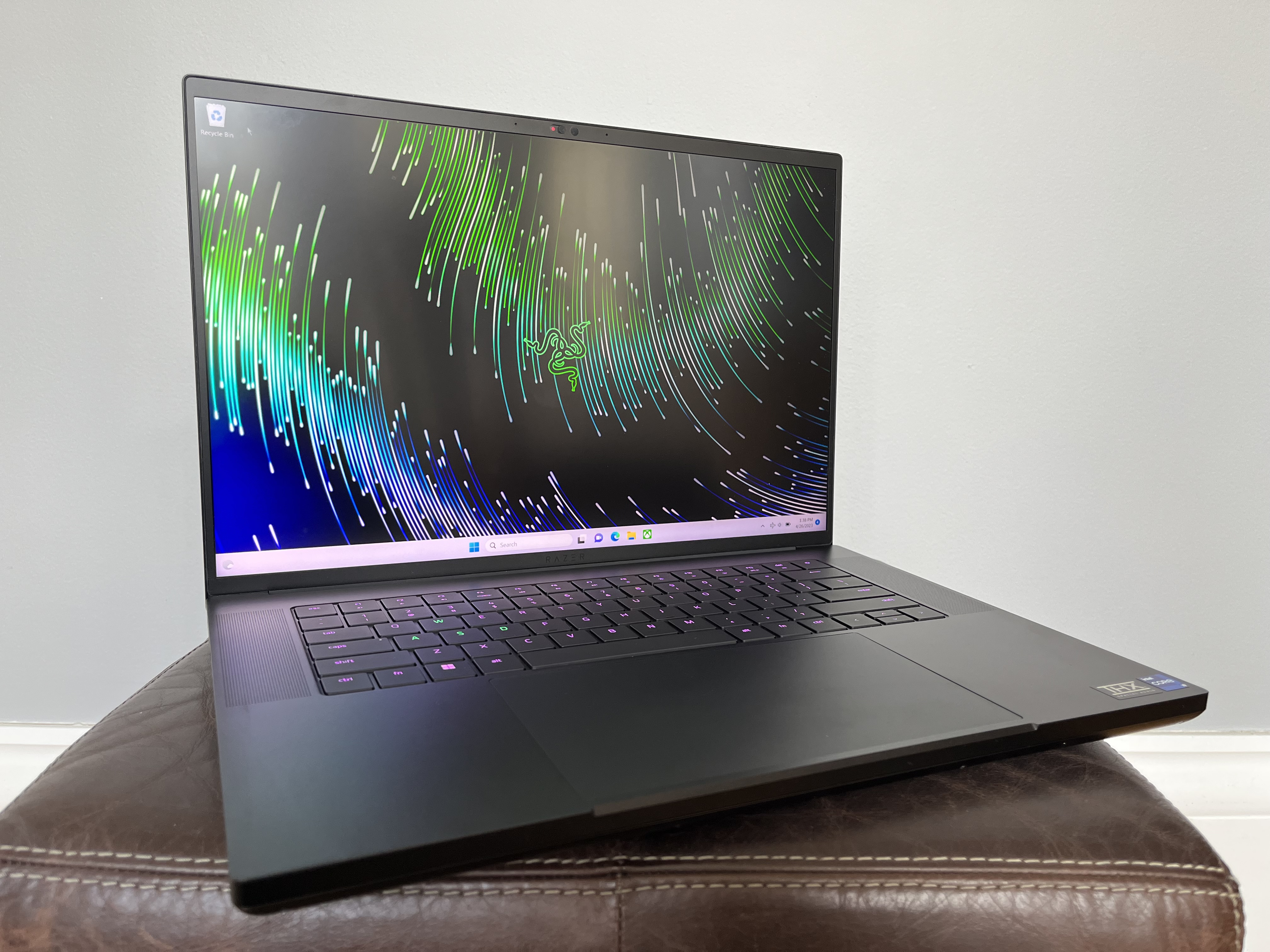 This Editor-Recommended Razer Gaming Laptop Is Still Discounted 40%