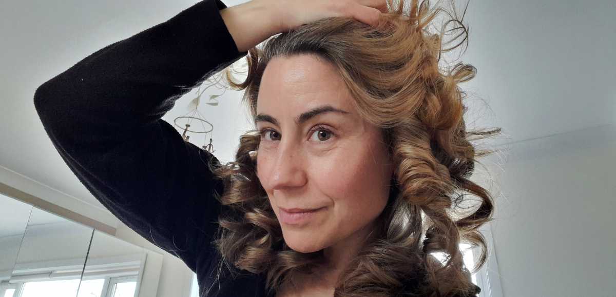 An example of the ringlet cascade made by the Revamp hair curler