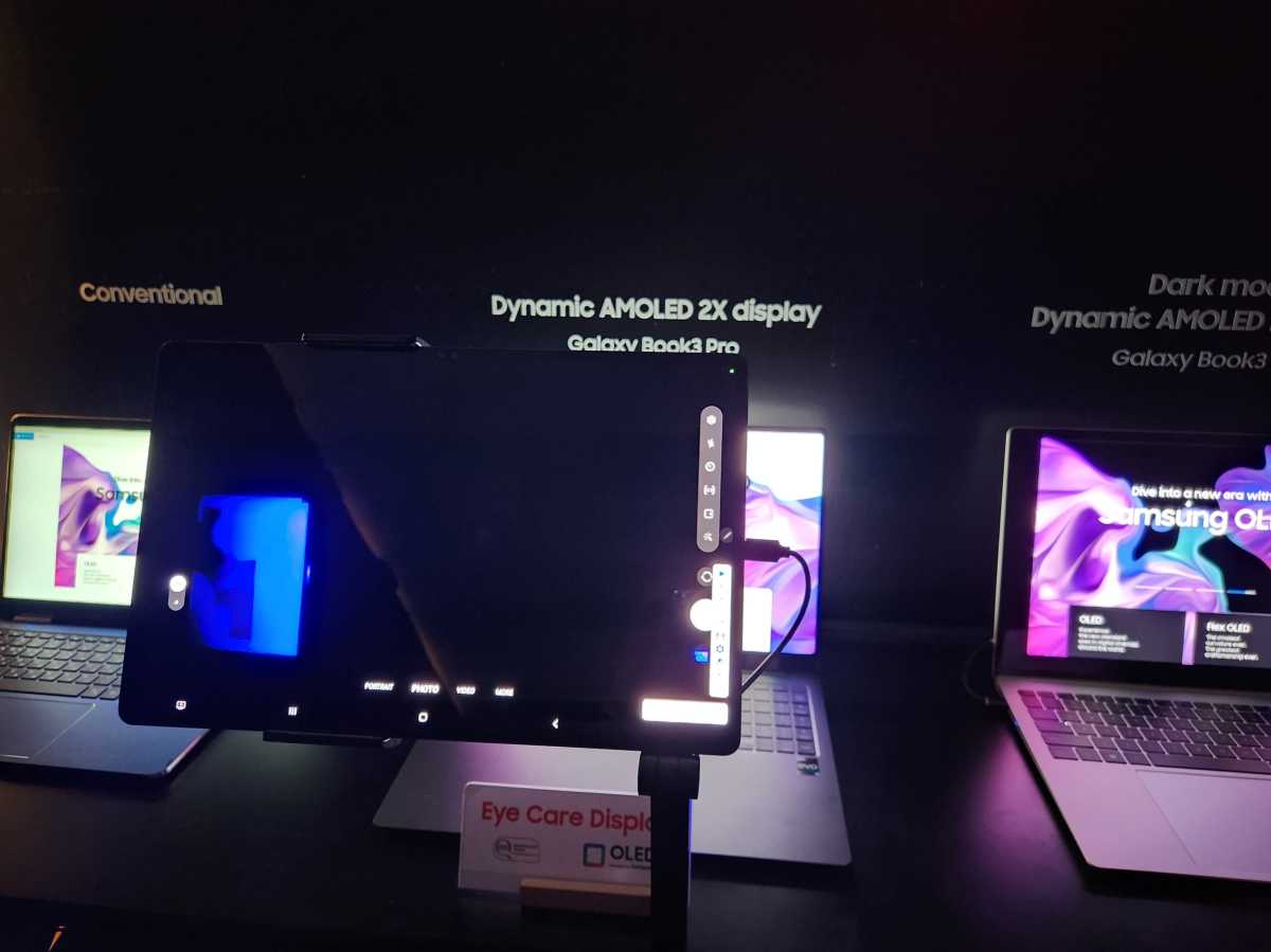 Samsung Dynamic OLED blue light