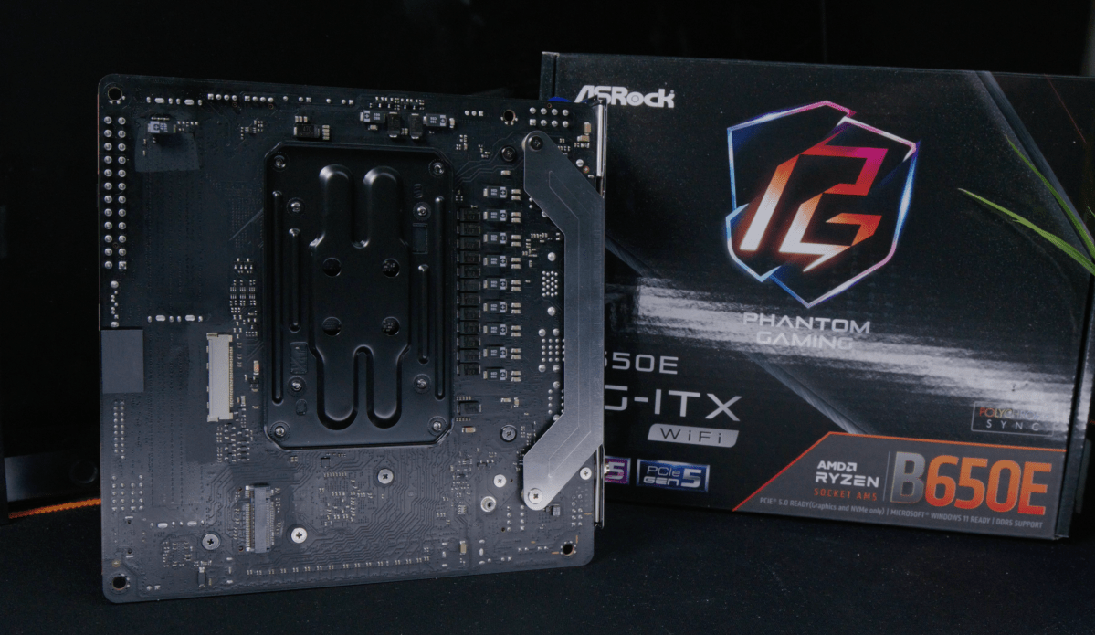 ASRock B650E PG-ITX WiFi
