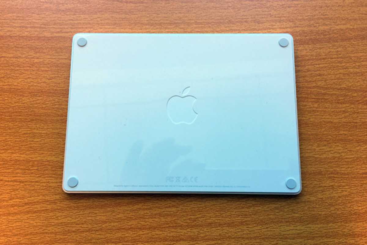 Magic Trackpad 2 underside