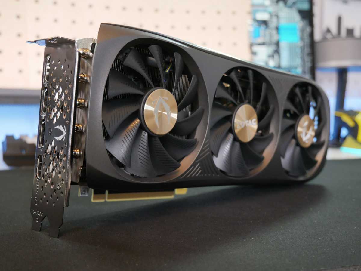 Zotac RTX 4070 Amp Airo