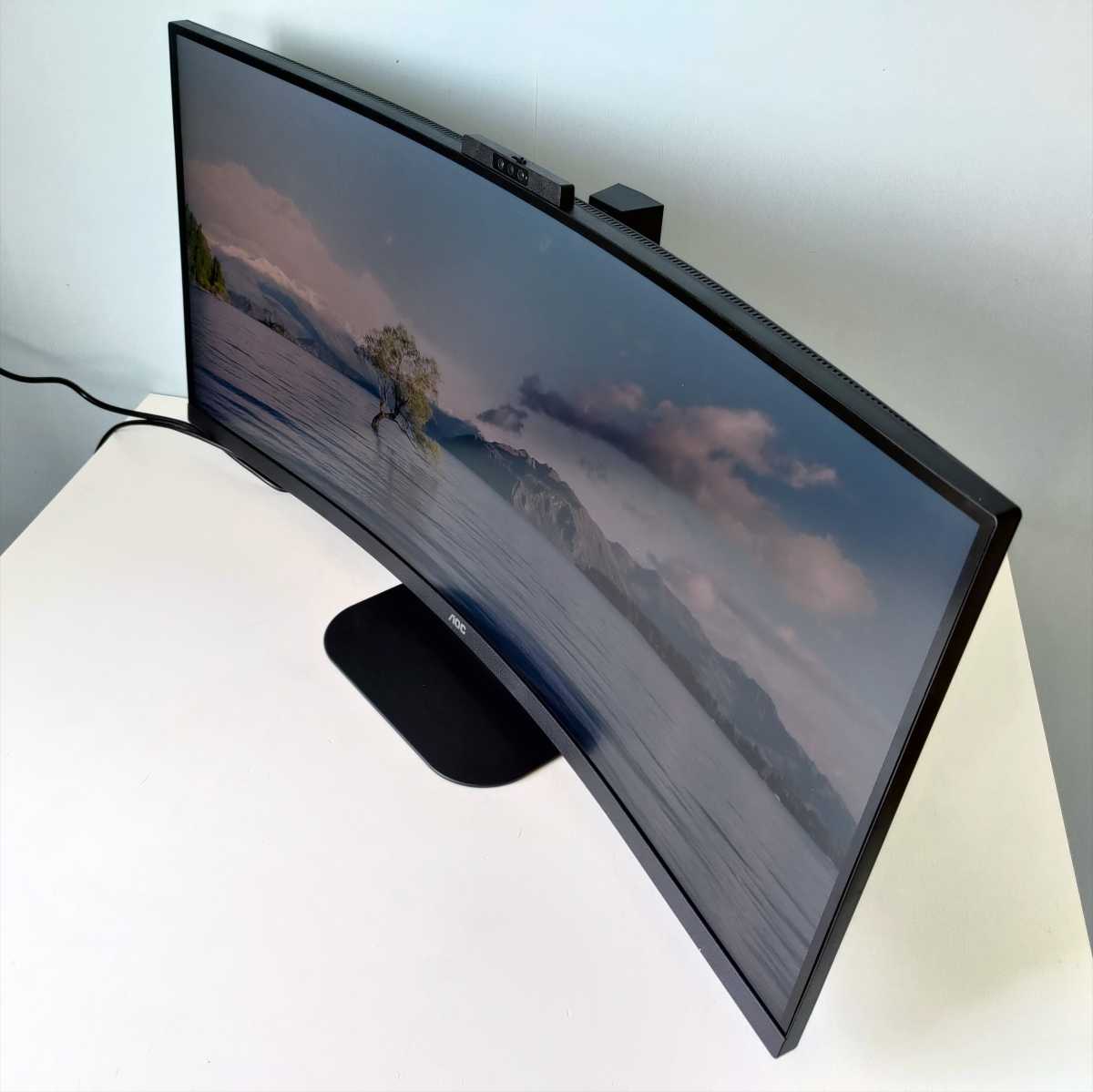 AOC CU34V5CW snett ovanfrån