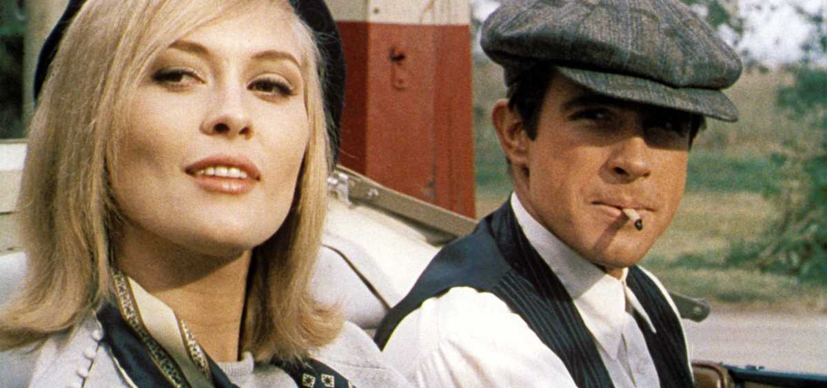 Hollywood war lange fasziniert von der Idee eines attraktiven Gangster-Pärchens, auch wenn diese in der Realität brutale Polizisten-Mörder waren.