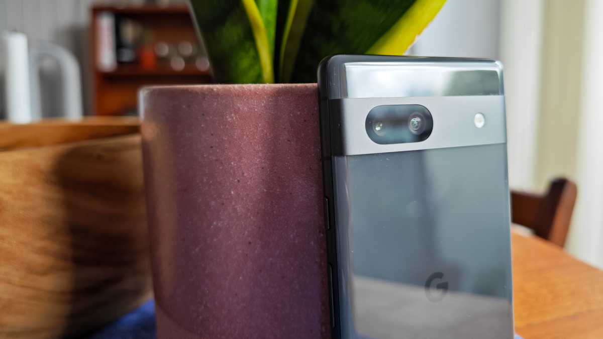 Google Pixel 7a grey