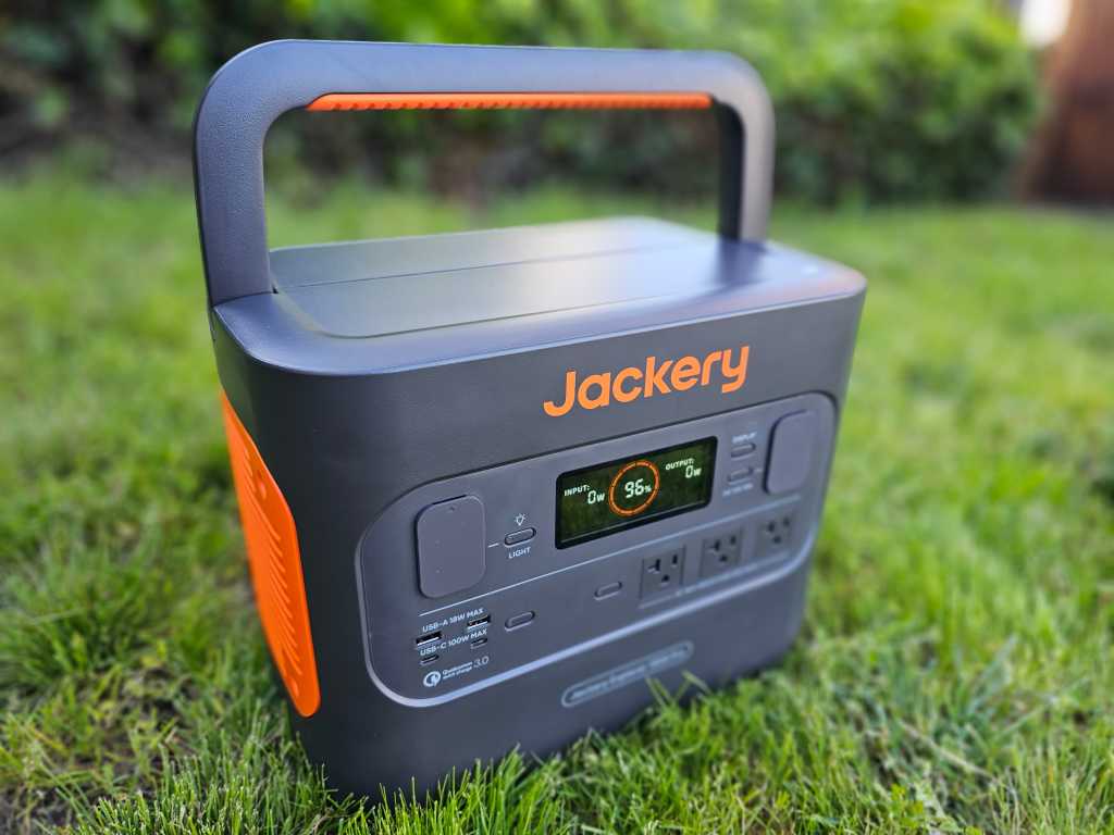 Image: Jackery Explorer 1500 Pro im Test: Tragbare Powerstation mit geringem Gewicht