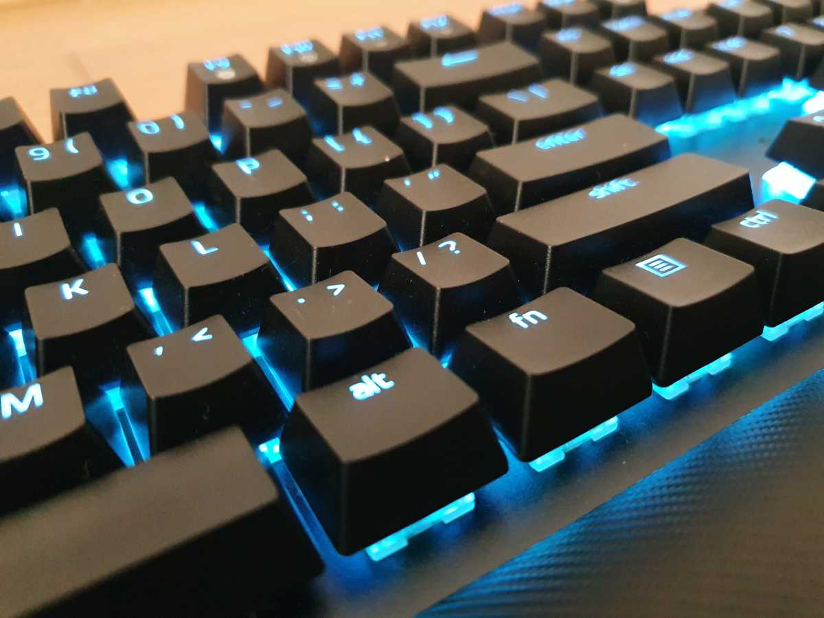 Razer BlackWidow V4 Pro review: More than enough buttons, too much software