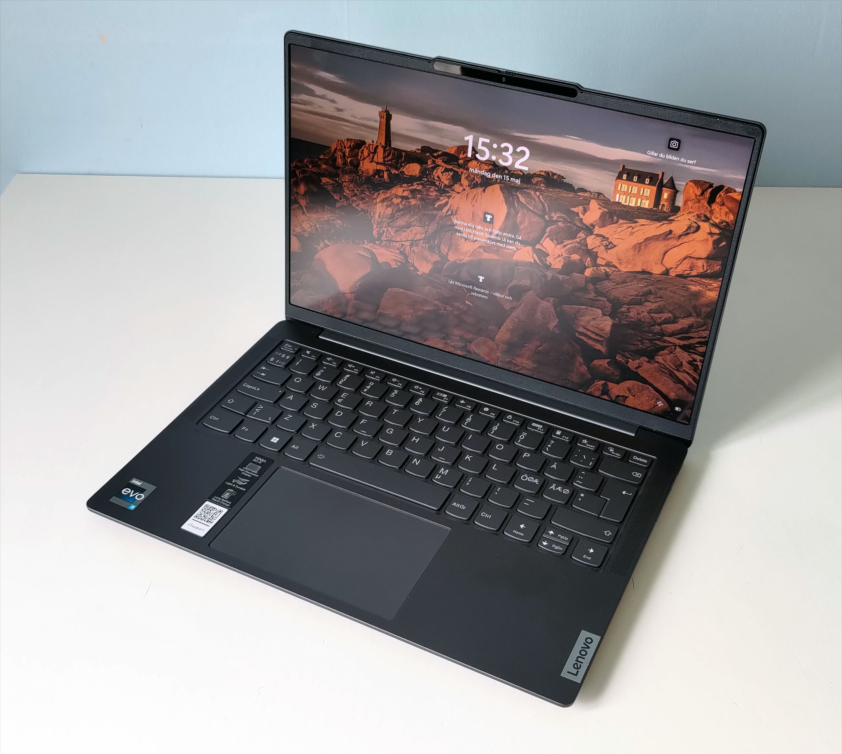 Lenovo Yoga Slim 6 14: Budgetutmanaren