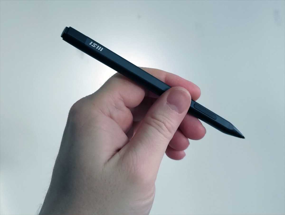 MSI Summit E14 Flip Evo penna