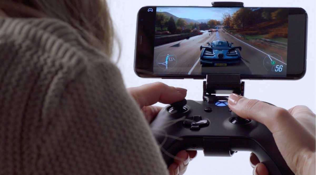 Die XCloud-Initiative ist ein großes Risiko: Wollen Xbox-Studios wirklich, dass ein technisch atemberaubendes Spiel wie Forza Horizon statt im Kino-Format auf 65 Zoll auf einem winzigen Smartphone-Screen gespielt wird?