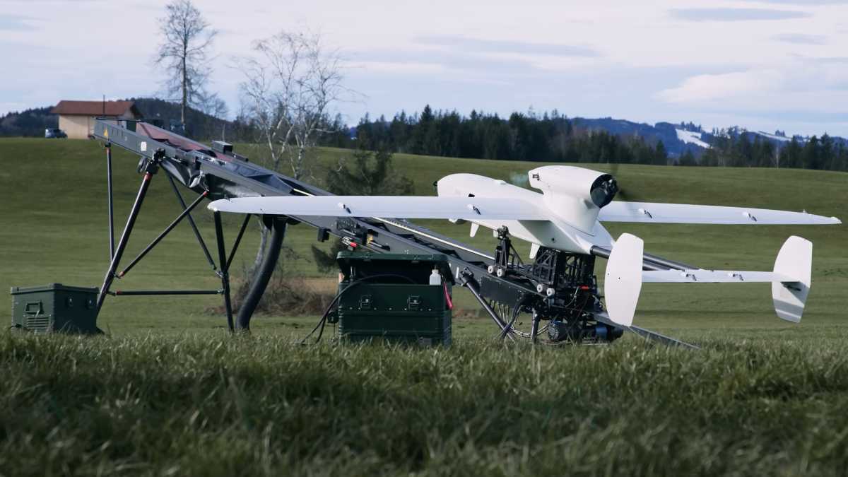 Rheinmetall Combat Drone Luna NG Drone vor dem Start