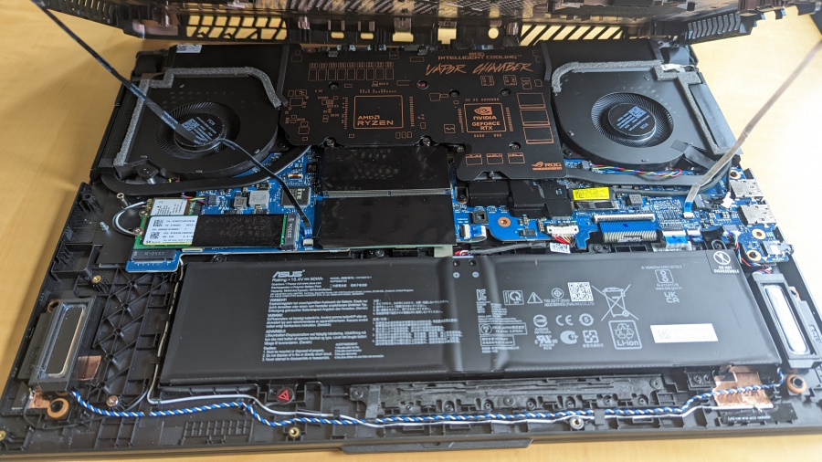 Spiele-Notebook Asus ROG Strix Scar 17_Hauptplatine