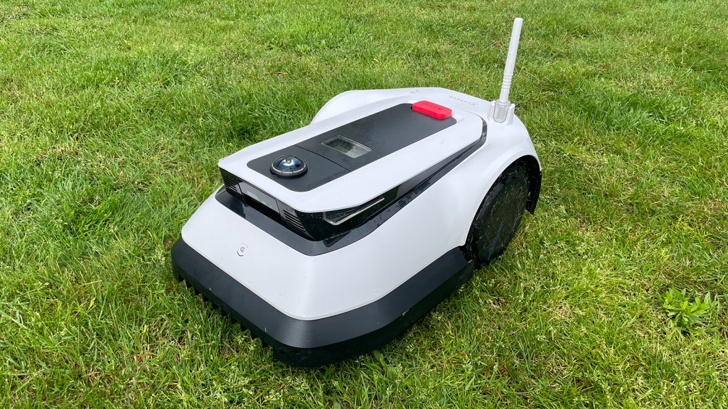 Image: Ecovacs Goat G1 im Test: Smarter RasenmÃ¤hroboter ohne Begrenzungskabel