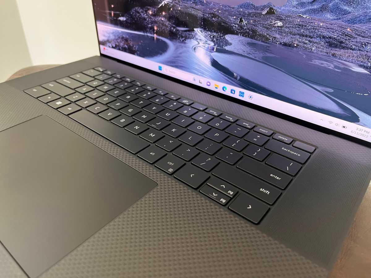 戴尔 XPS 17 键盘