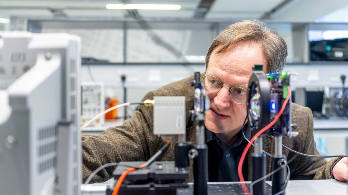 Prof. Harald Haas, Lifi