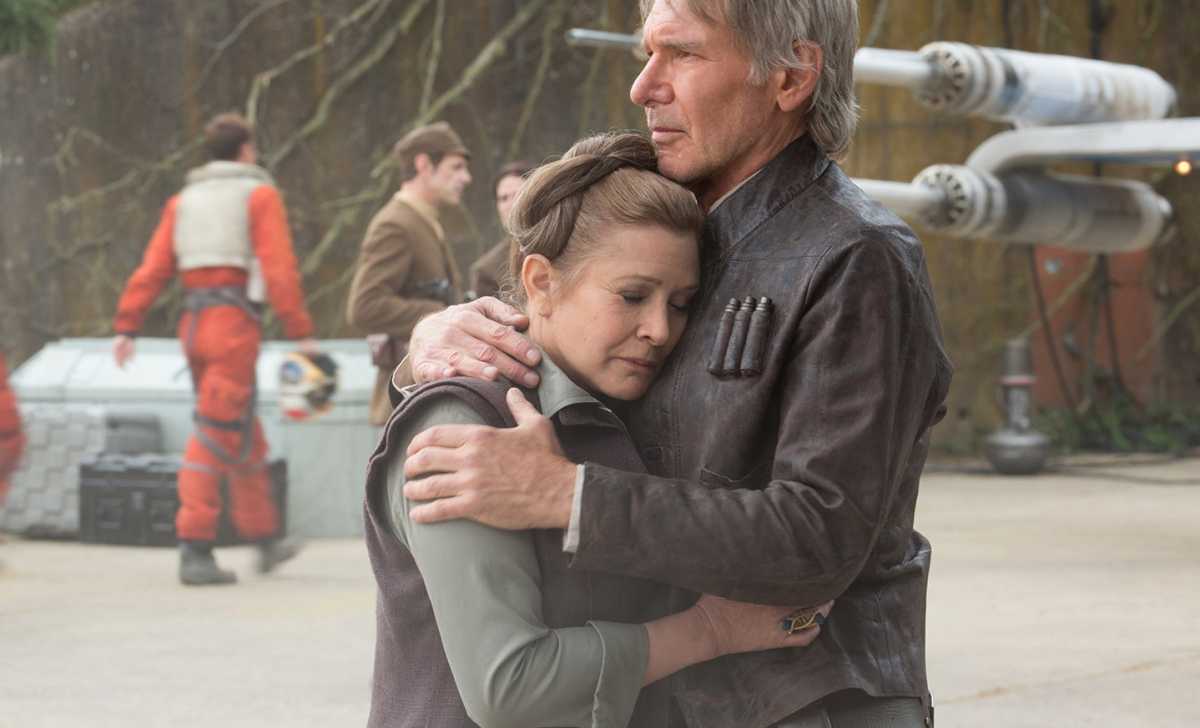 Zu ehrlich für Hollywood? Ford erntete einen Shitstorm, als er in einem Interview durchblicken ließ, dass er die Figur von Han Solo nie besonders mochte und The Force Awakens vor allem deshalb gedreht hat, um nochmal einen Film mit Carrie Fisher zu machen.