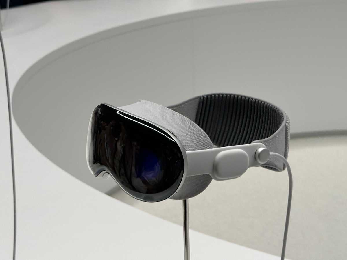 Vision Pro