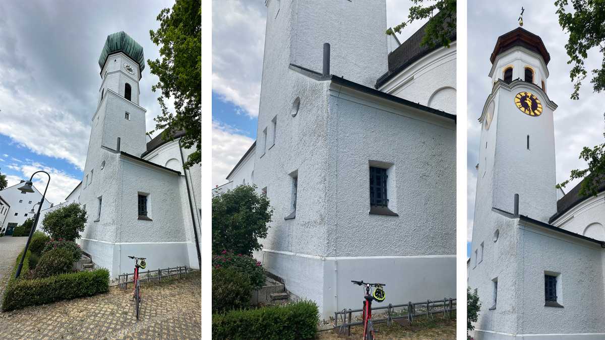 Photoshop-KI entrelazado einen Kirchturm