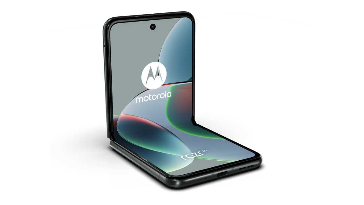 Motorola Razr 40 open