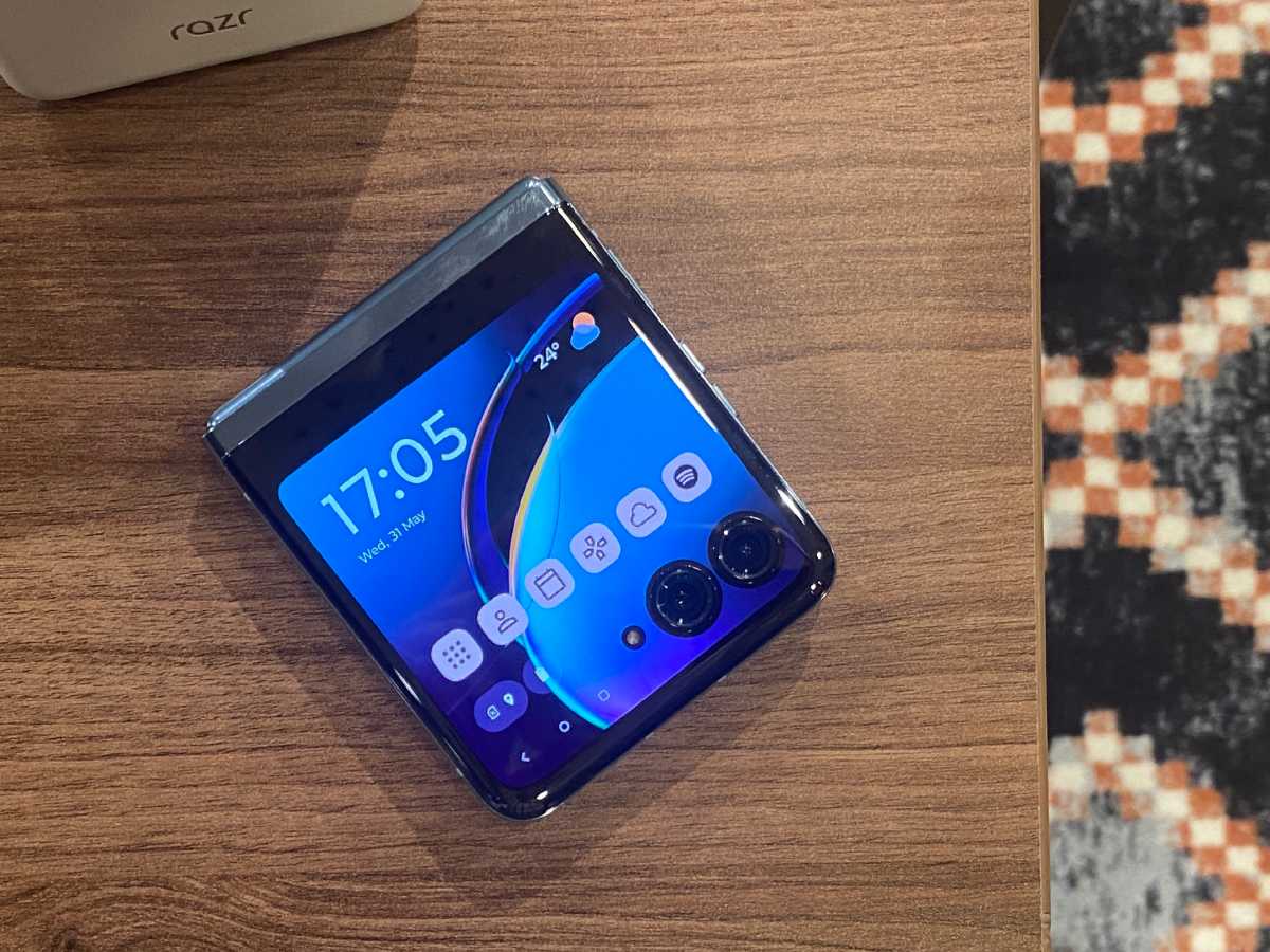 Pantalla externa del Motorola Razr 40 Ultra