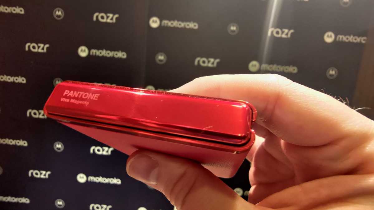 Motorola Razr 40 Ultra Pantone