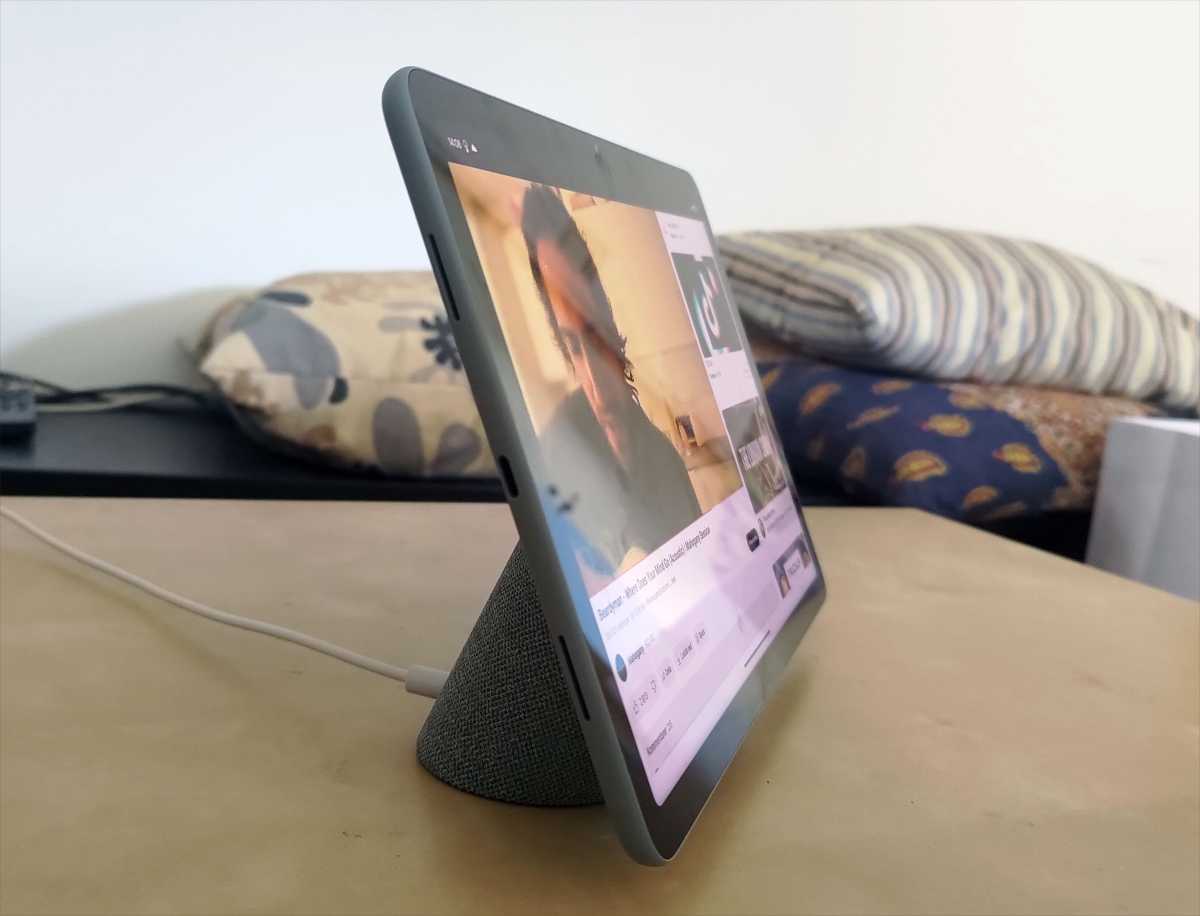 Google Pixel Tablet media