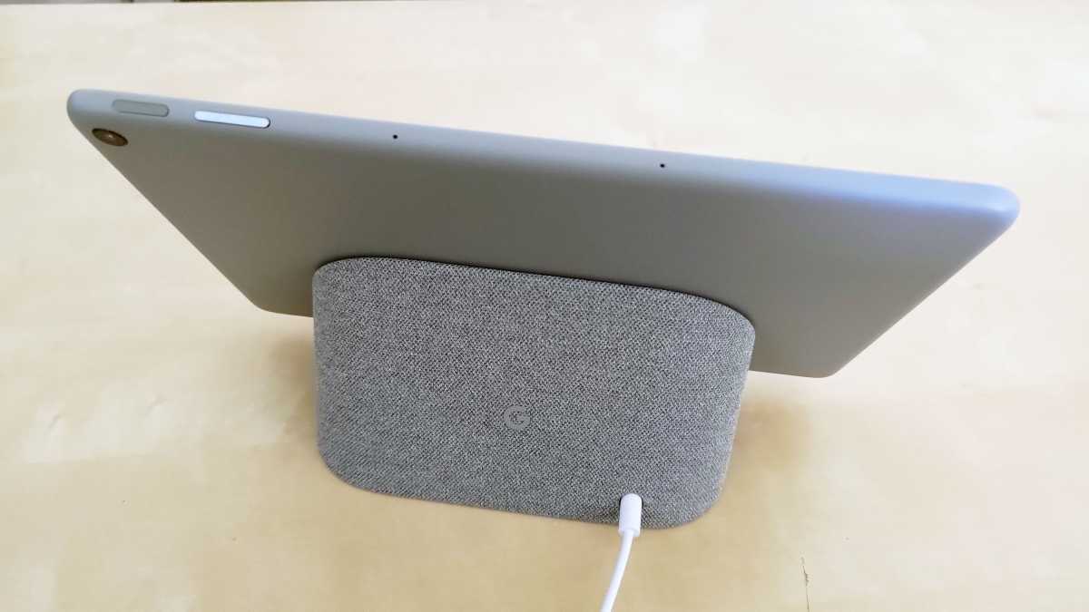 Google Pixel Tablet dockad