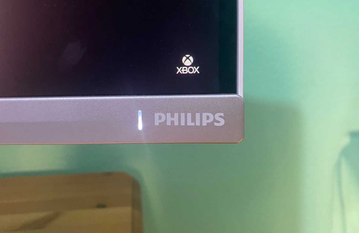 Philips Evnia 34m2c8600 logo philips
