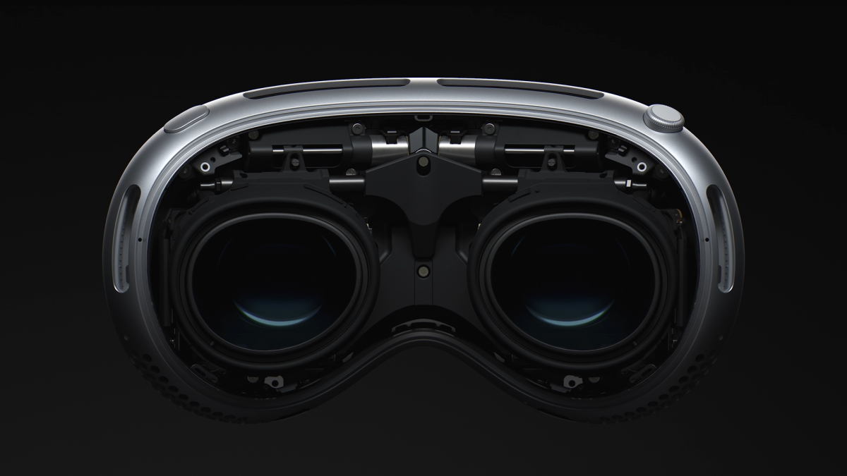Apple Vision Pro lenses